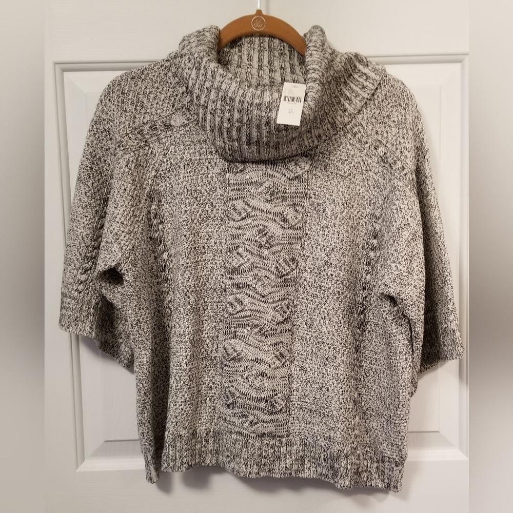 Anthropologie Field Flower Poncho Sweater Black/White/Gray, XS